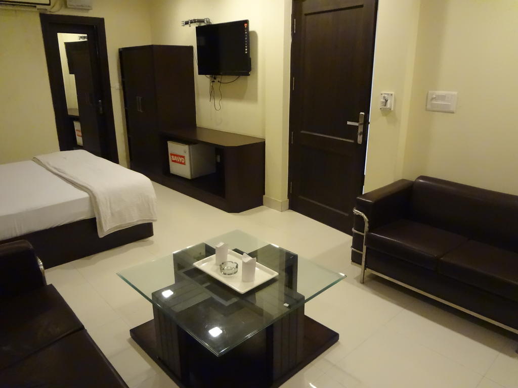 Hotel Siam International Delhi  Ngoại thất bức ảnh