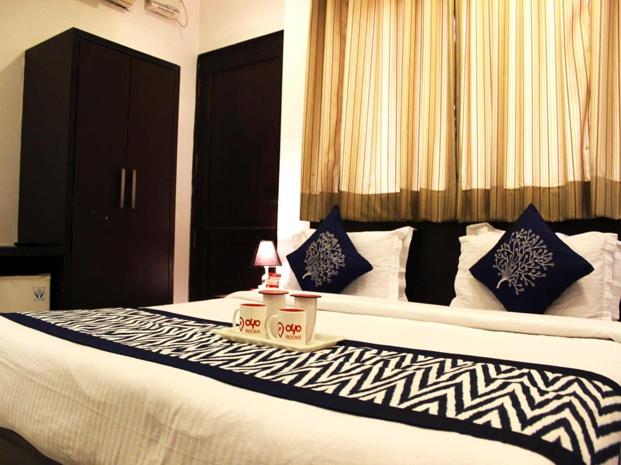 Hotel Siam International Delhi  Ngoại thất bức ảnh